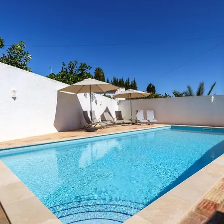 Villa Mirembe